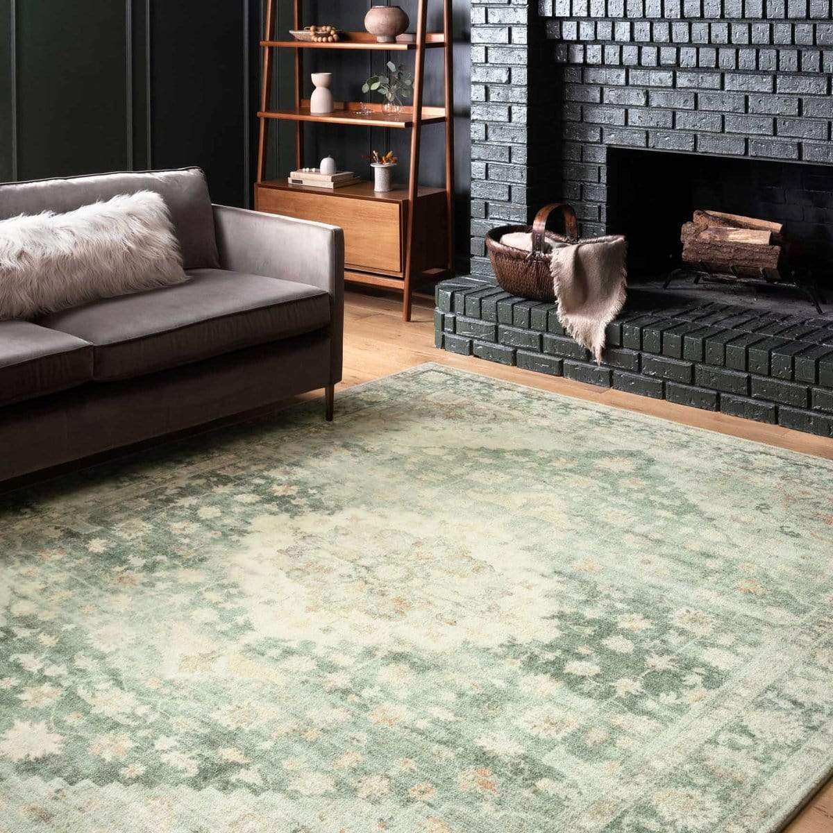 Loloi Rosette Rug - Teal/Ivory Rugs