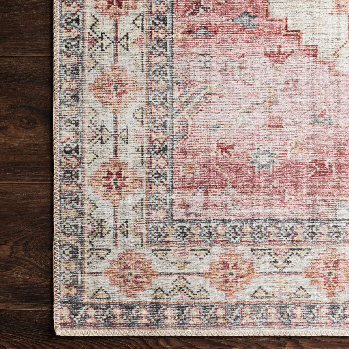 Loloi Skye Rug - Ivory/Berry Rugs