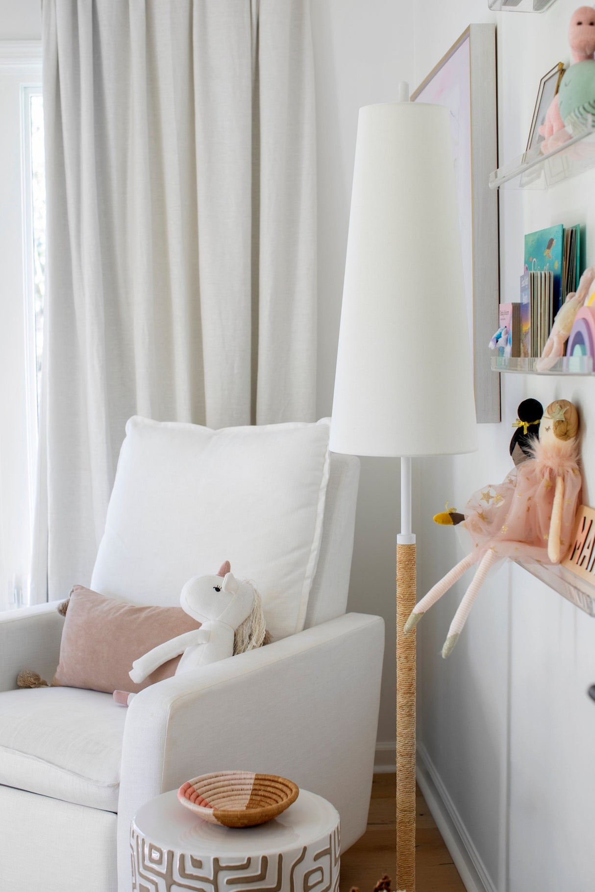 Megan Molten Mariana Floor Lamp Lamps megan-molten-HL708402-TWH