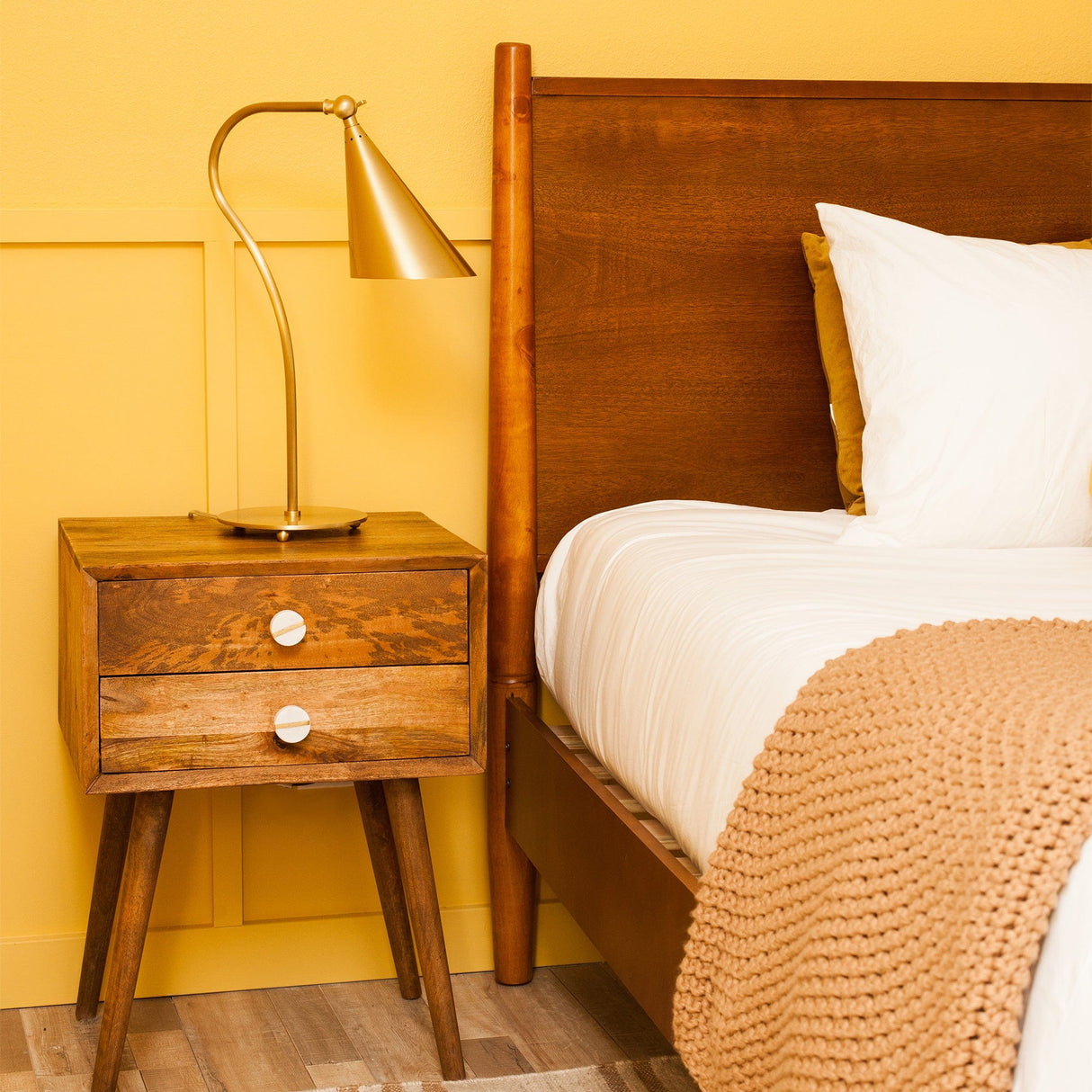 Mitzi Lupe Table Lamp Lighting