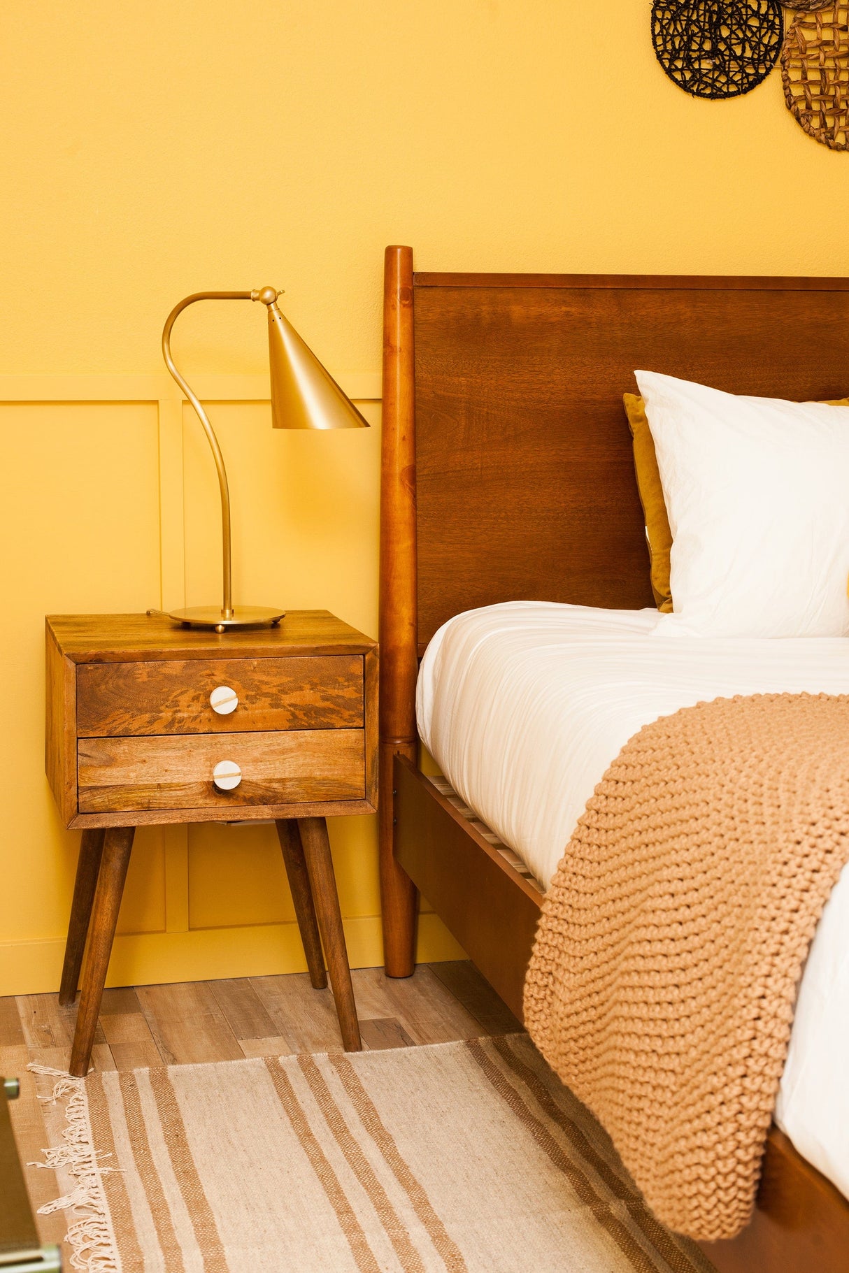 Mitzi Lupe Table Lamp Lighting