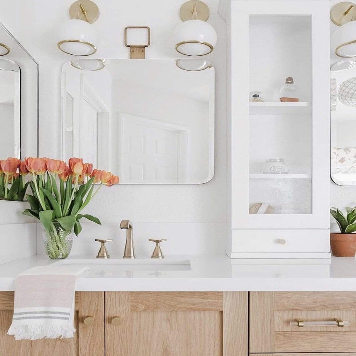 Mitzi Reese Wall Sconce - Aged Brass Lighting mitzi-H281301-AGB 00806134880033