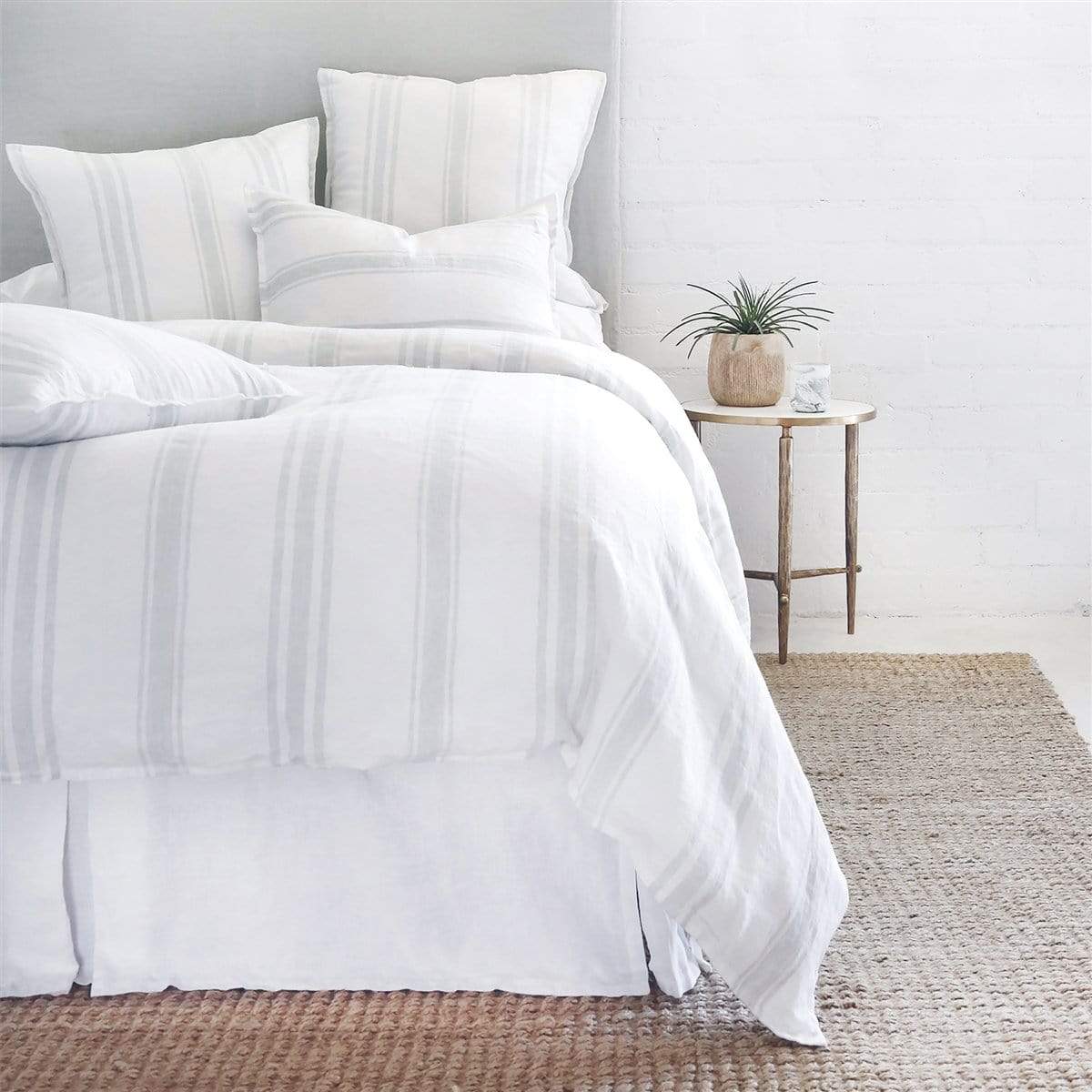 Pom Pom at Home Jackson Duvet - White/Ocean Stripe Decor