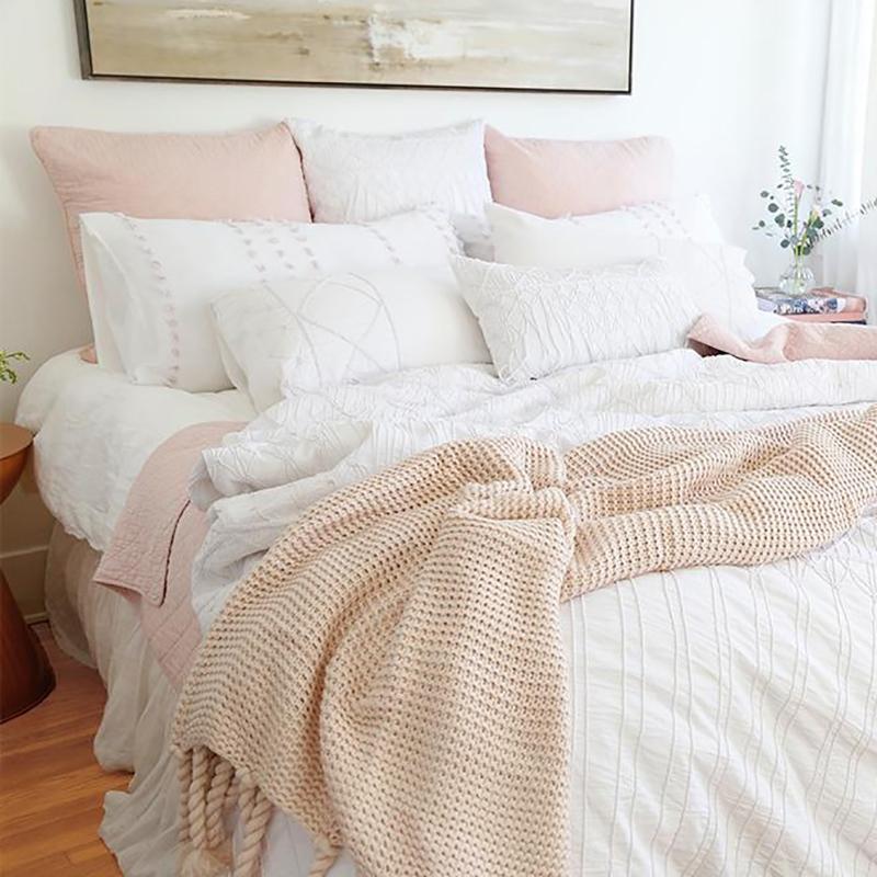 Pom Pom at Home Trestles Throw Decor