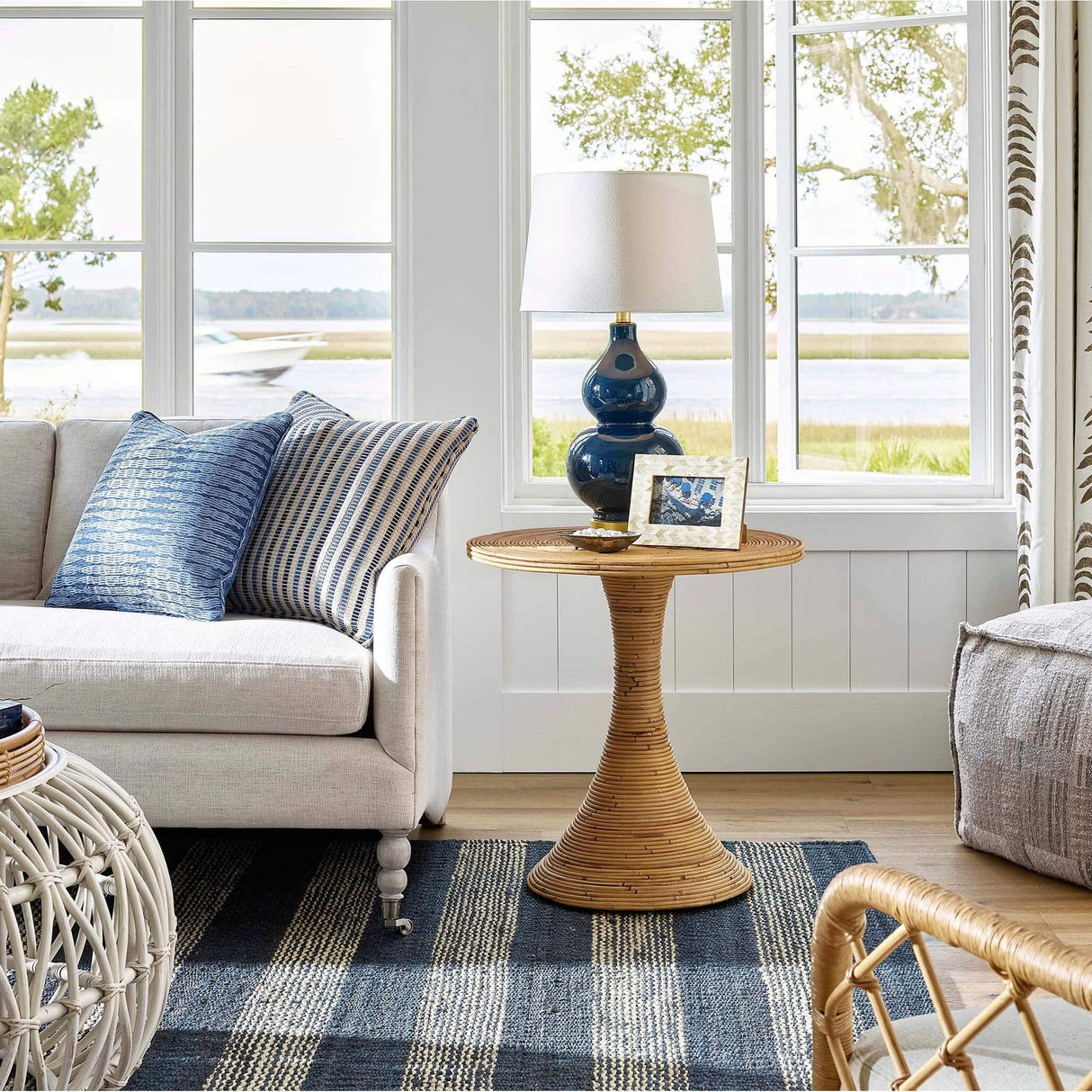 Regina Andrew Madison Ceramic Lamp - Navy Lighting regina-andrew-13-1279NAV