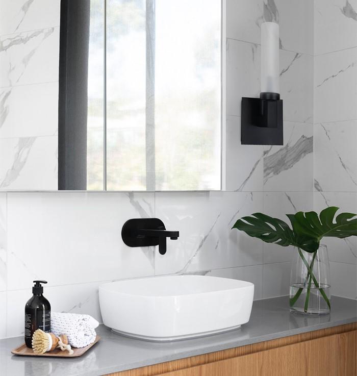 Regina Andrew Montecito Outdoor Single Sconce Lighting regina-andrew-17-1022 844717030789