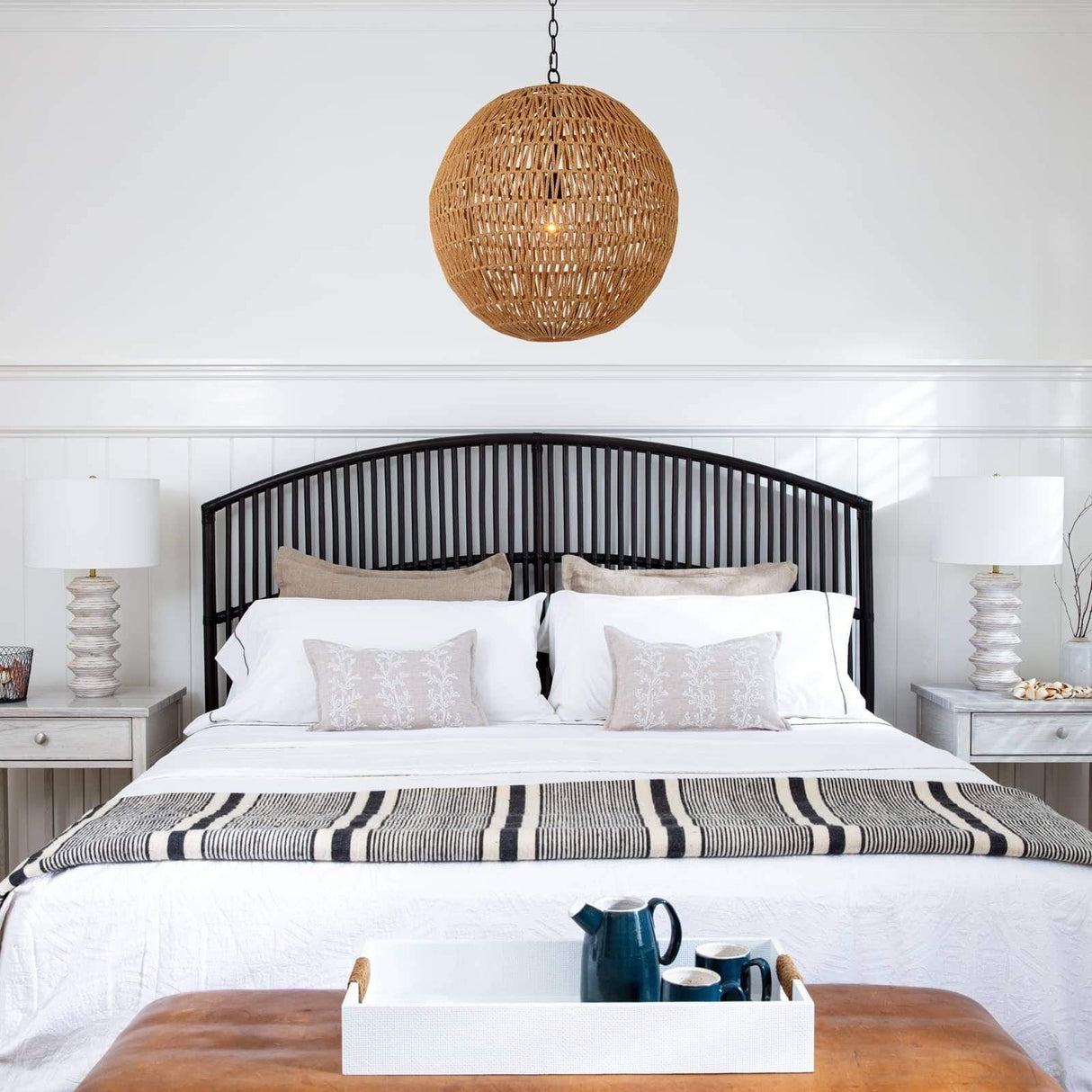 Regina Andrew Nova Wood Table Lamp Lighting regina-andrew-13-1522