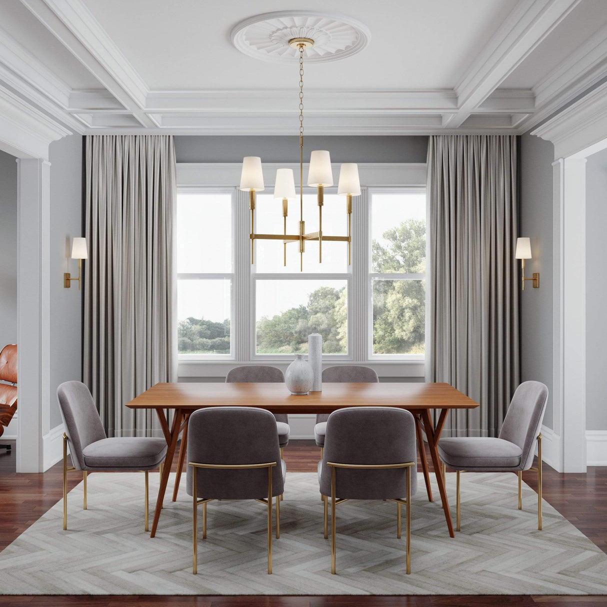 Thomas O'Brien Beckham Classic Chandelier Lighting