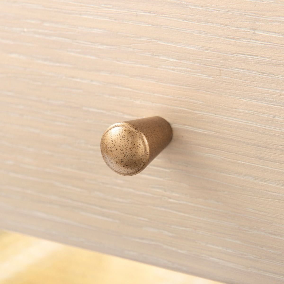 Villa & House Austin Side Table Furniture