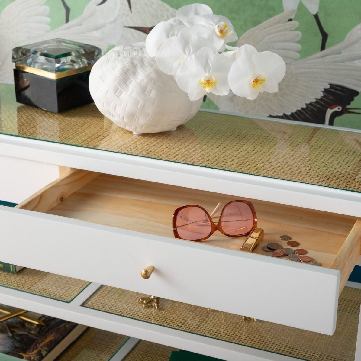 Villa & House Caanan Console Furniture