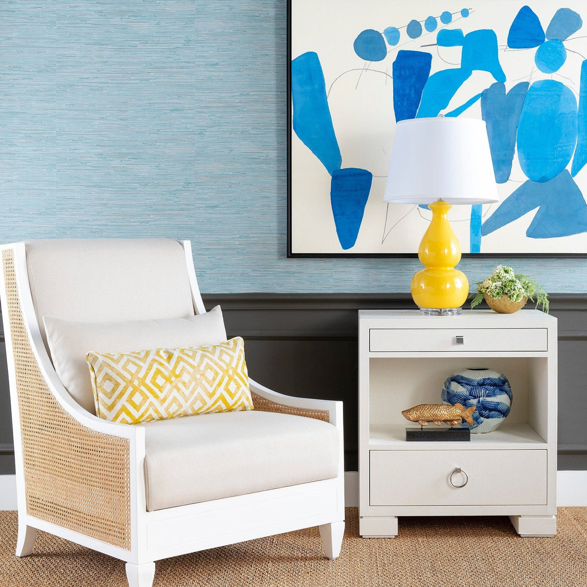 Villa & House Frances 2-Drawer Side Table Furniture