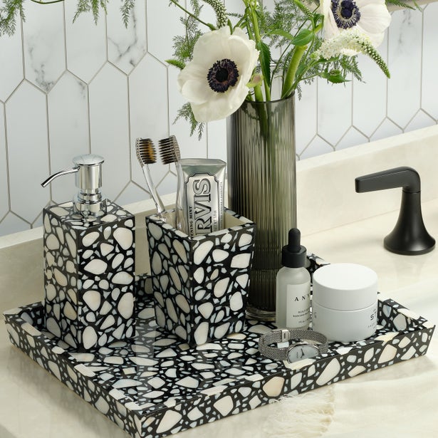 Remini Bath Collection