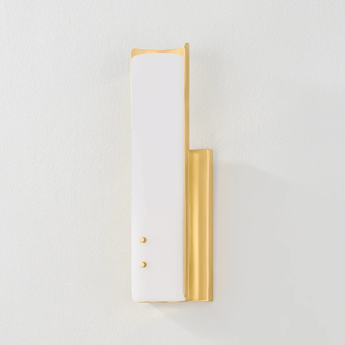 Lucio Wall Sconce