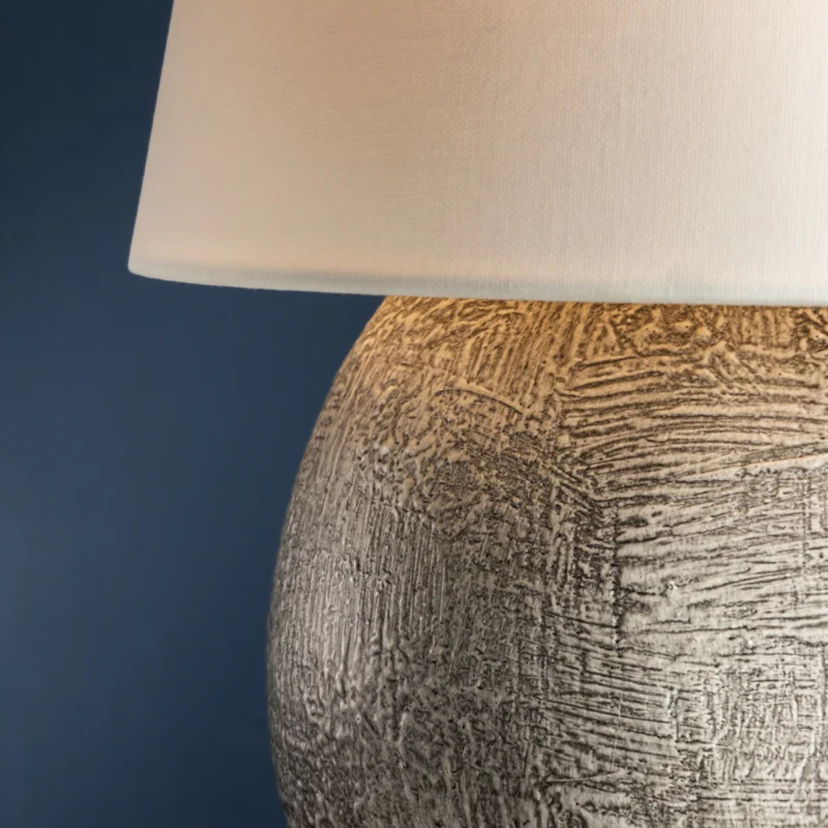 Ulsterville Rechargeable Table Lamp