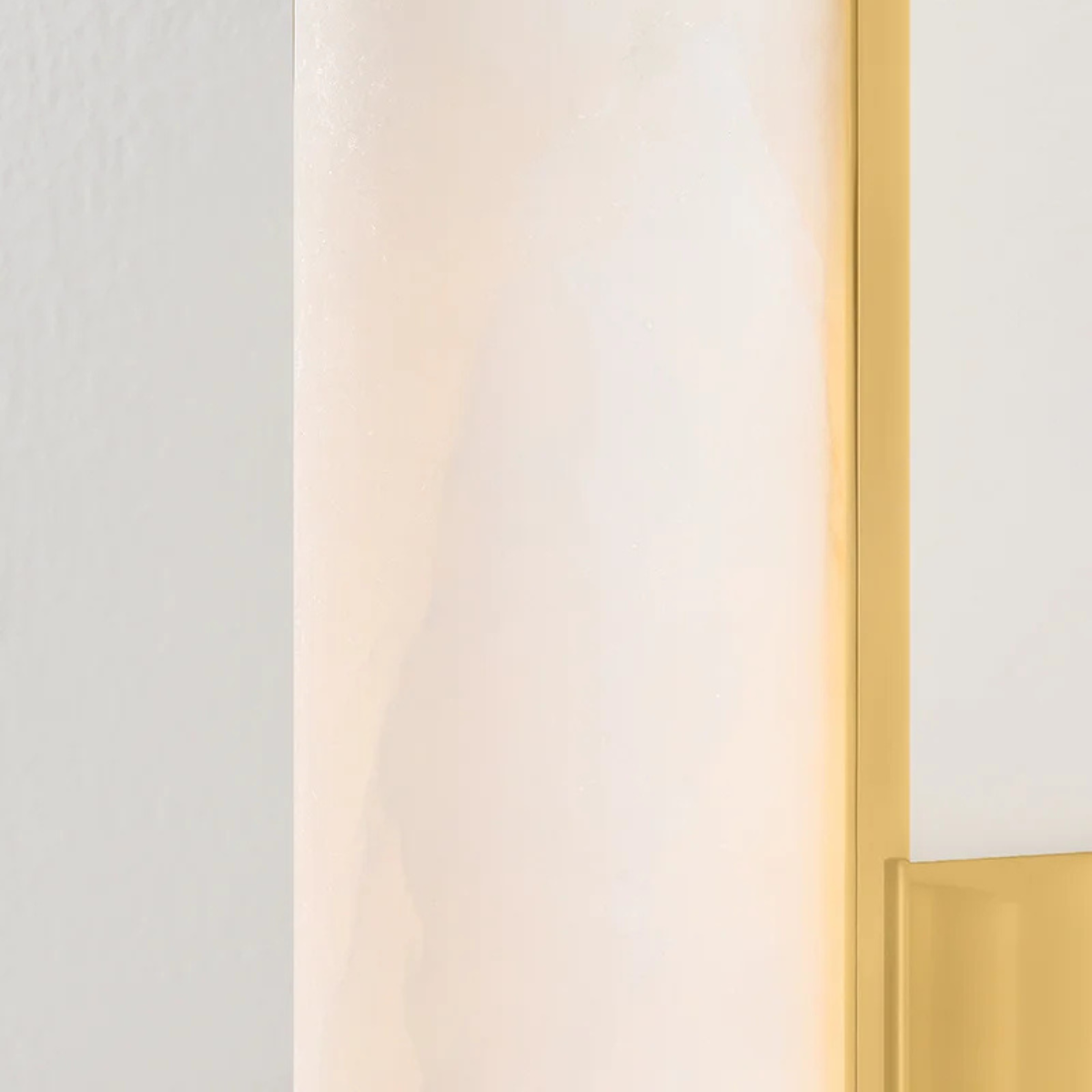 Lucio Wall Sconce