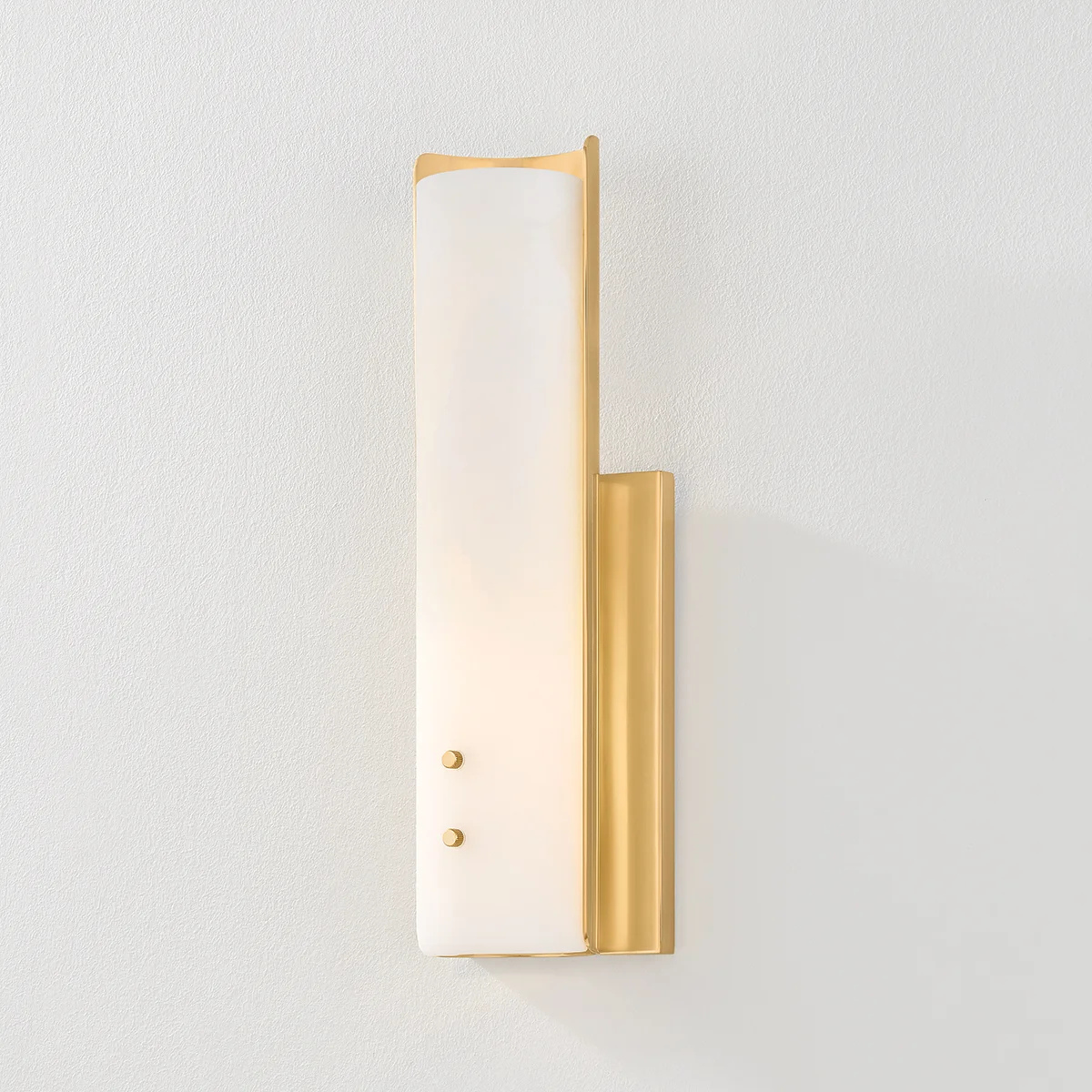 Lucio Wall Sconce