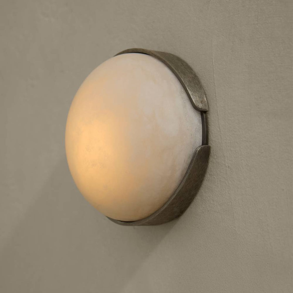 Elara Flush Mount Flush Mounts