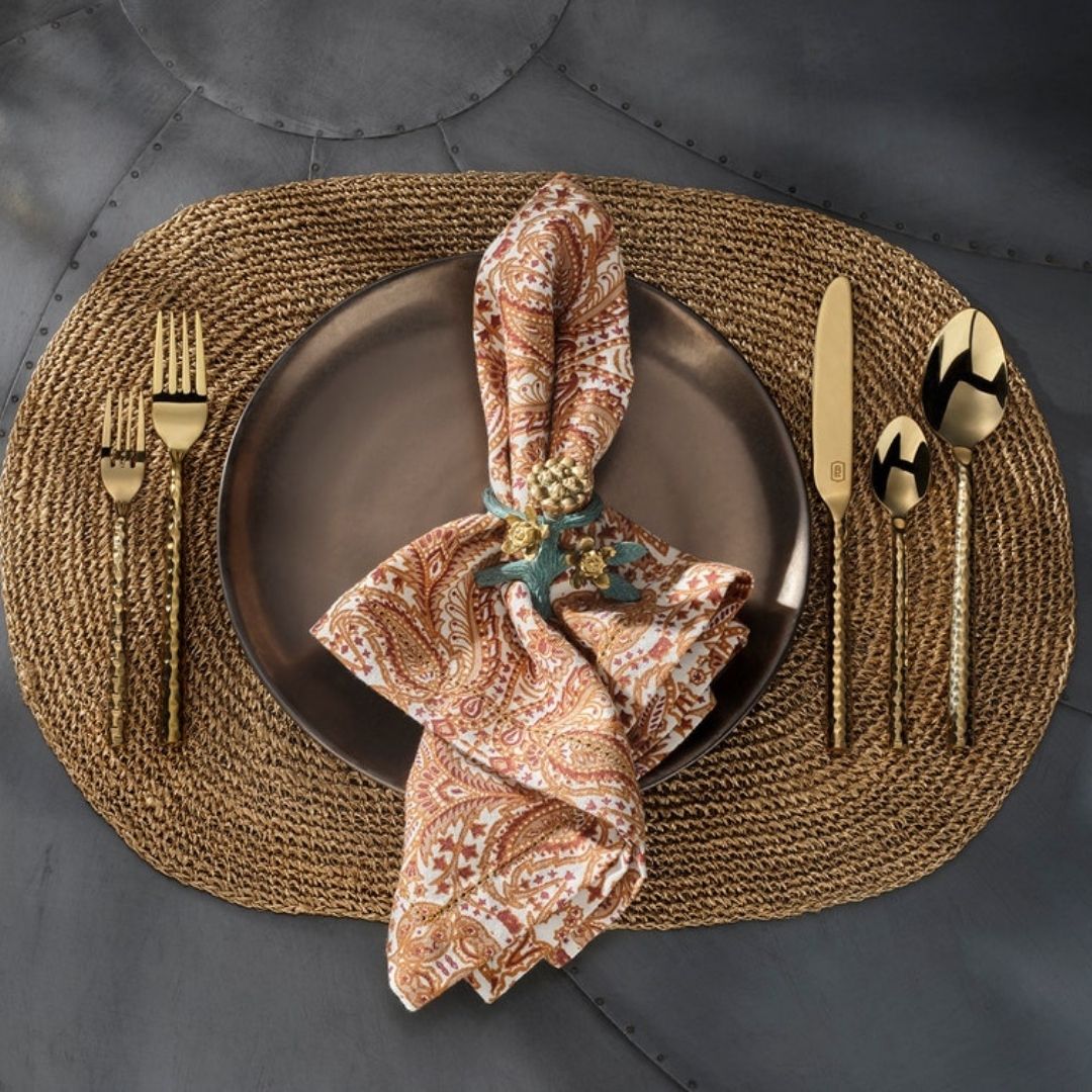 Bernadette Antique Gold/Patina Napkin Ring (Pack of 4)