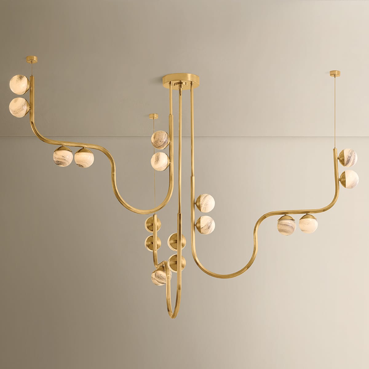 Avignon Chandelier Chandeliers