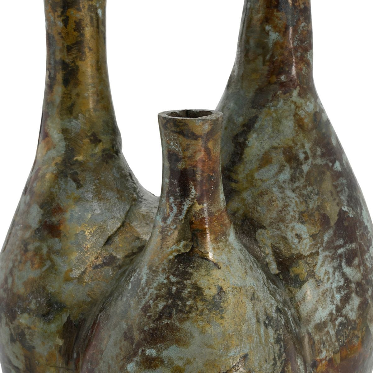 Trois Vase Vases + Urns 1200-1139