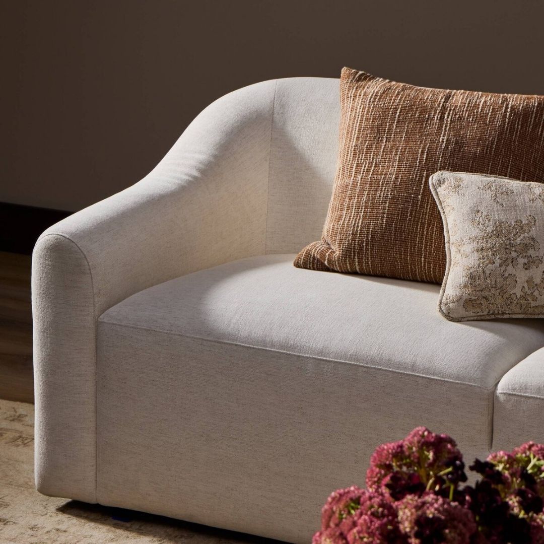 Nellie Sofa