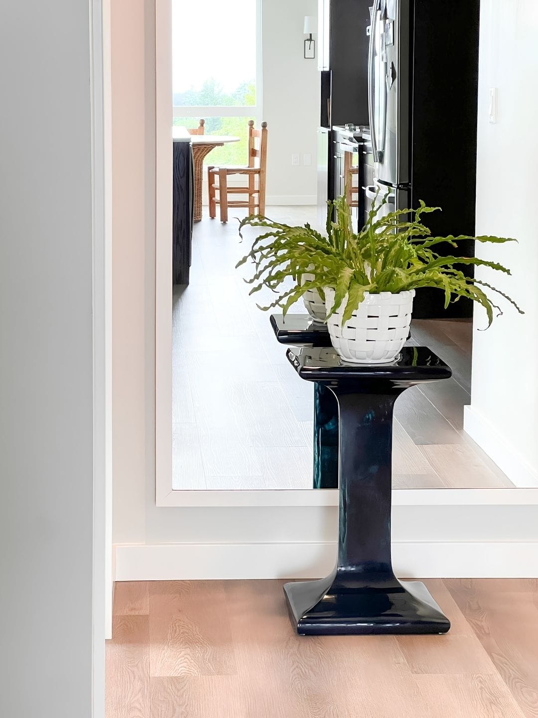 Bexley Indoor/Outdoor Side Table Outdoor Side Tables