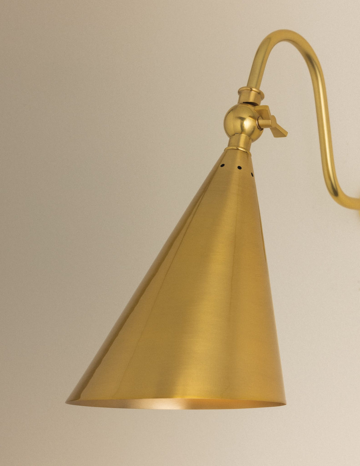 Lupe Rechargeable Wall Sconce Sconces HL285101-AGB 197292794301