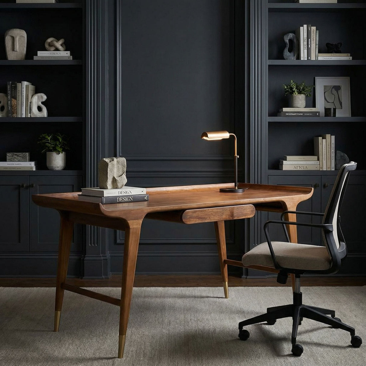 Mandrake Desk