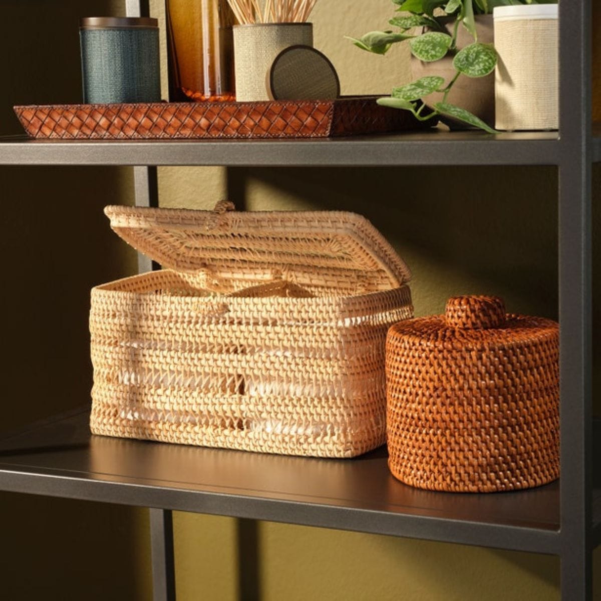Dalton Toilet Paper Cover Bath Accessories
