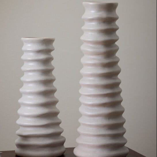 Cresta Vase Vases + Urns