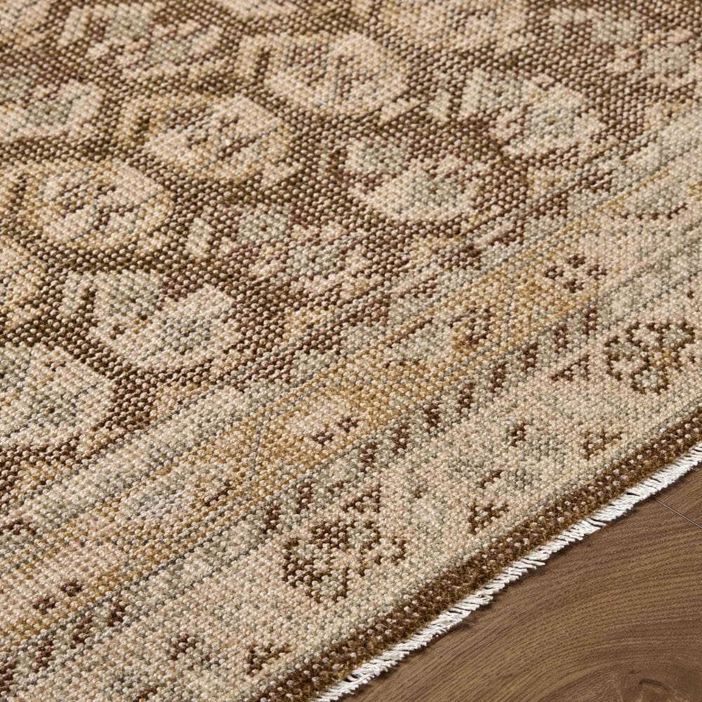 Agra Rug Area Rugs