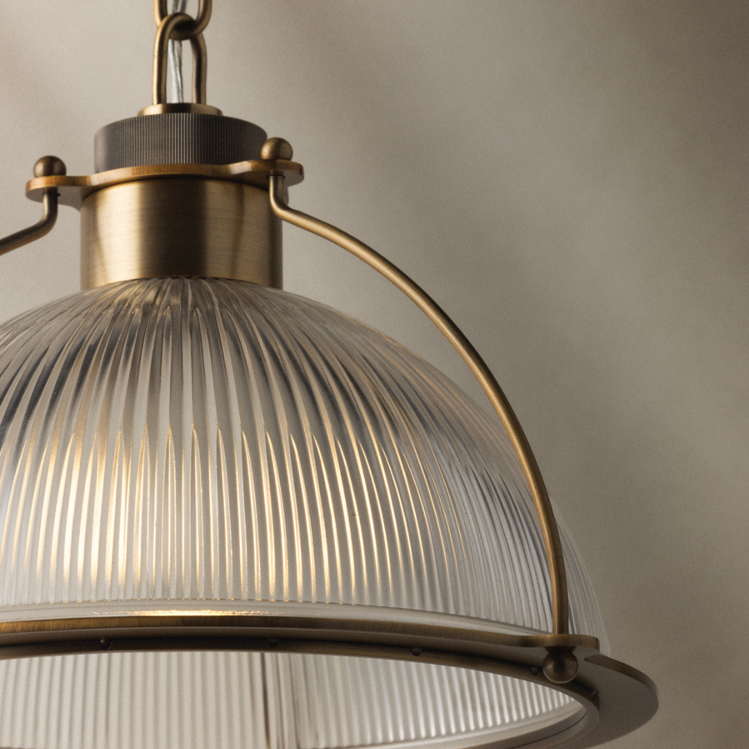 Lauren Liess Glint Pendant