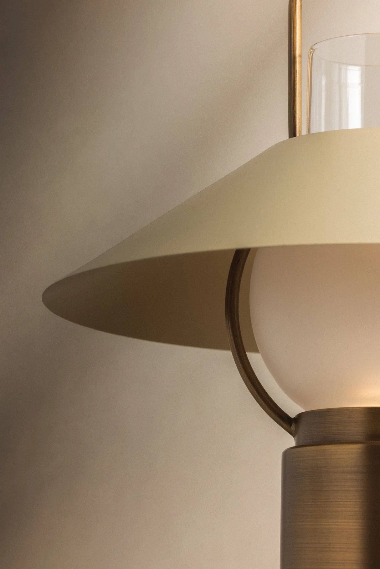 Lauren Liess Kindle Rechargeable Table Lamp