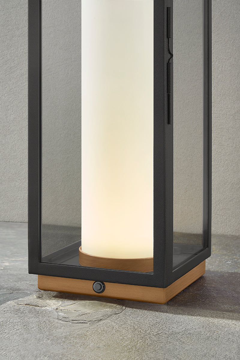 Gareth Outdoor Rechargeable Table Lamp