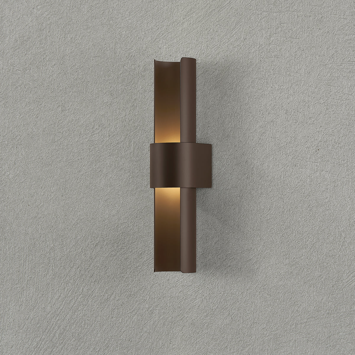 Ossian Outdoor Wall Sconce
