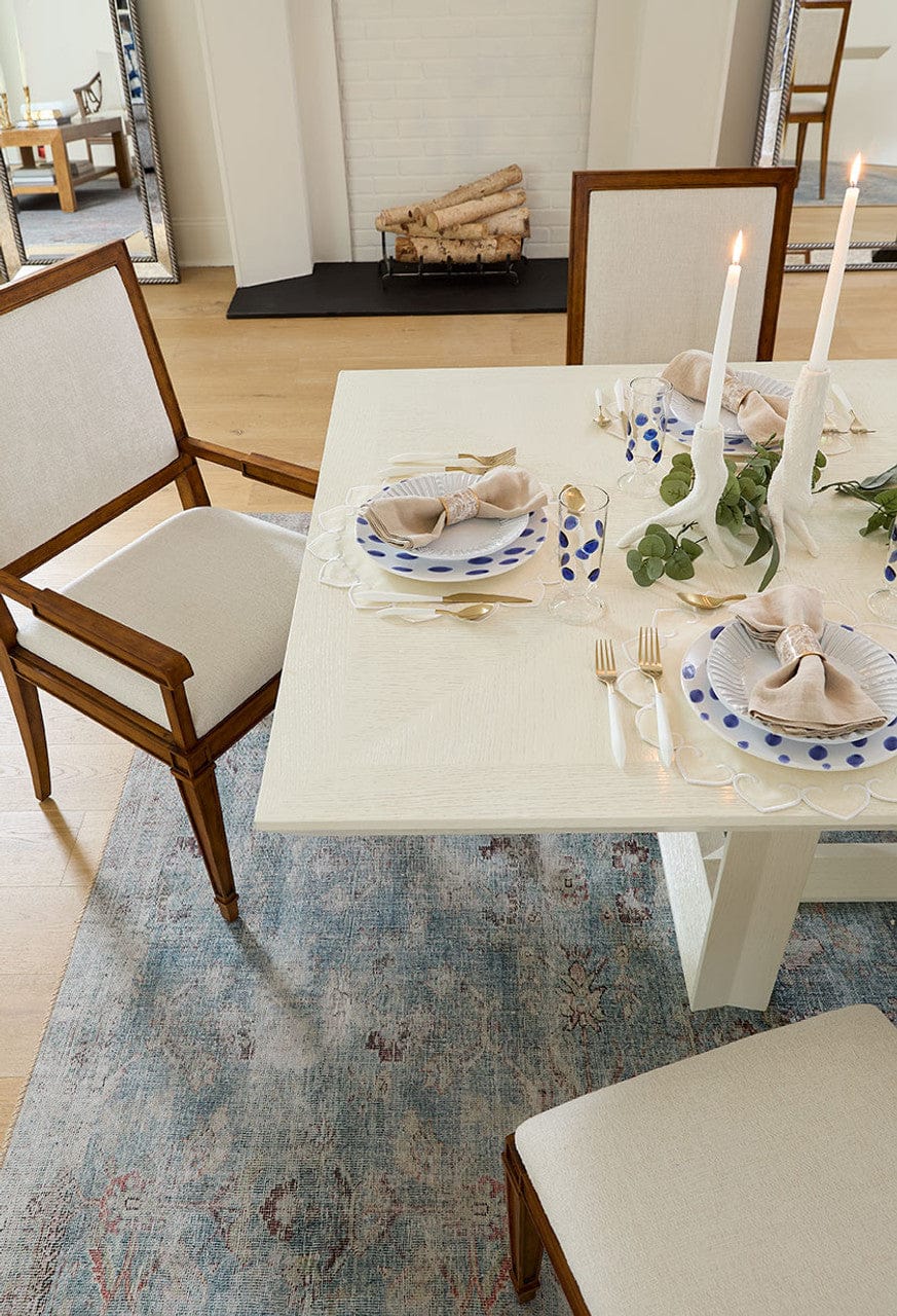 Finn Dining Table