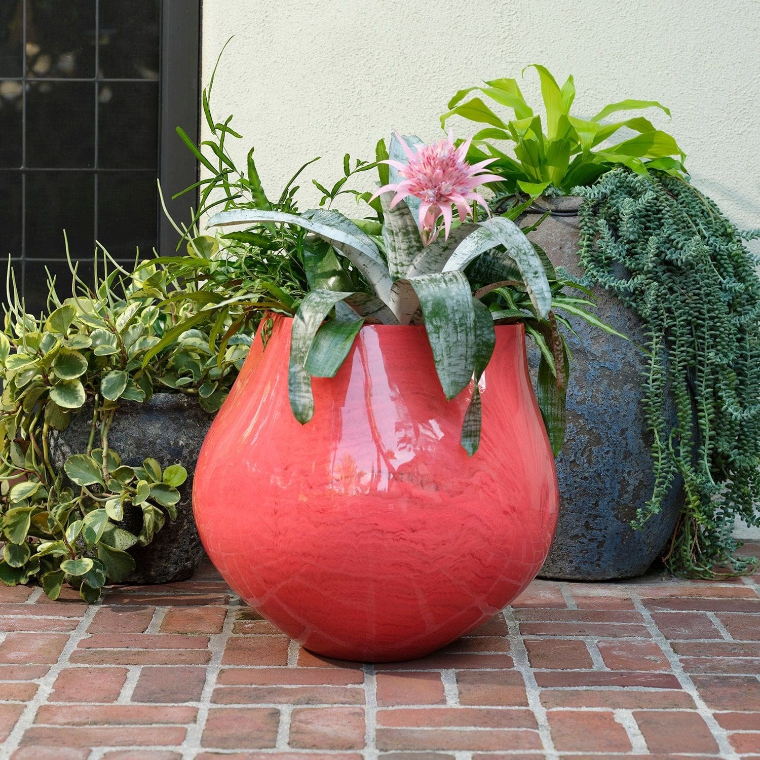 Abria Indoor/Outdoor Planter – Meadow Blu