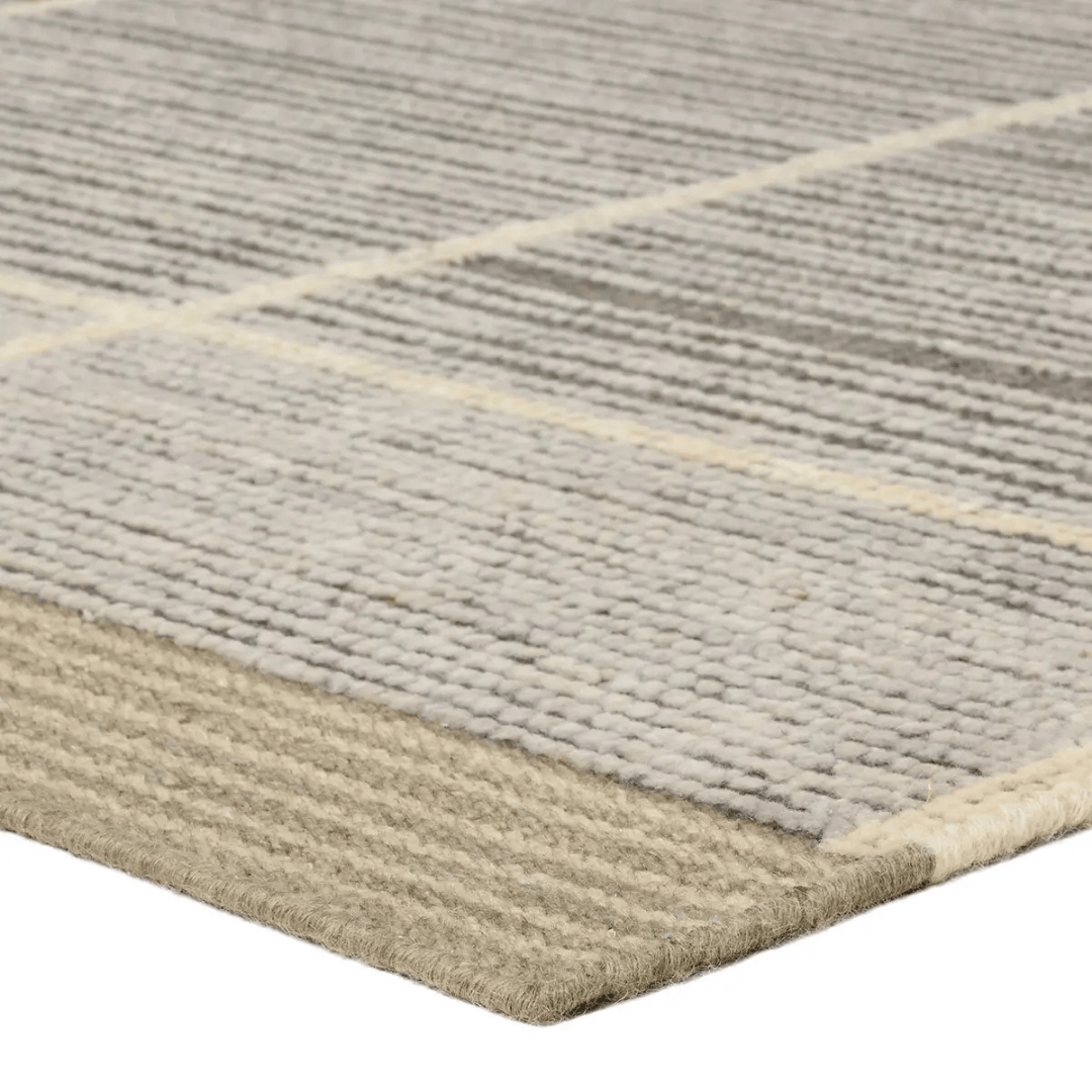 Bezem Aytana Rug Area Rugs