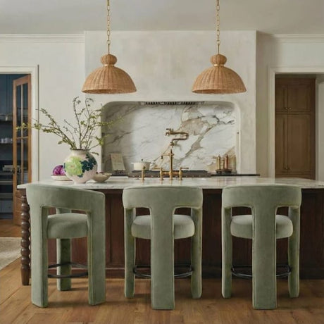 Capone Counter Stool Bar + Counter Stools