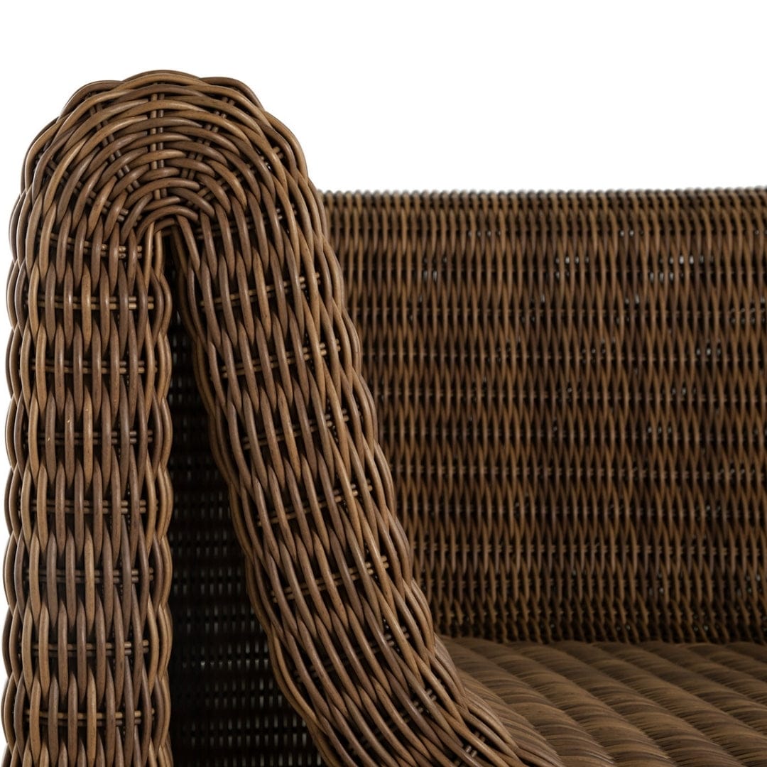 Como Sofa Outdoor Occasional + Accent Chairs