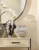 Curvature Vessel Vases + Urns 7CURV-VEBR