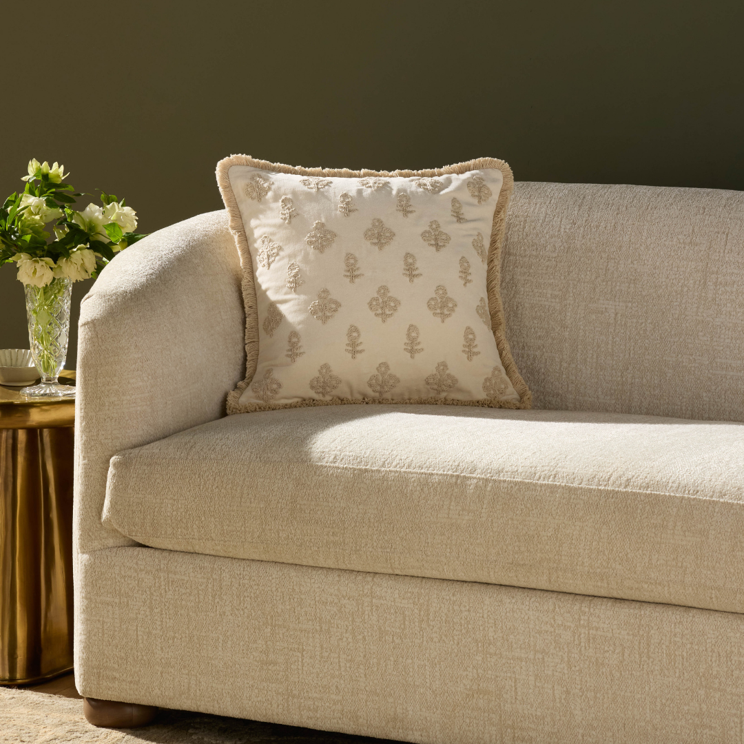 Darla Pillow Throw Pillows