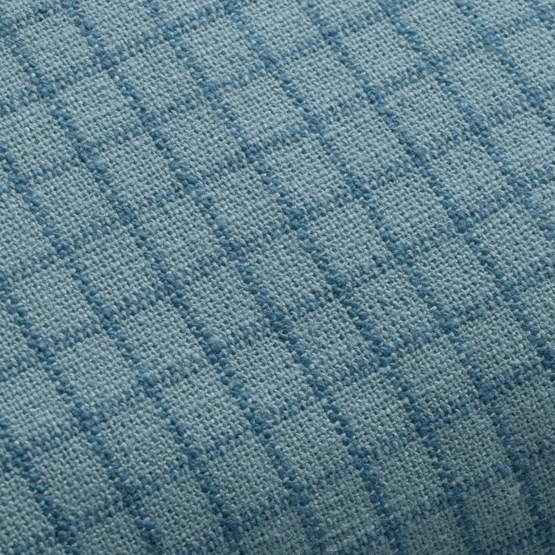 Dinah Pillow Throw Pillows