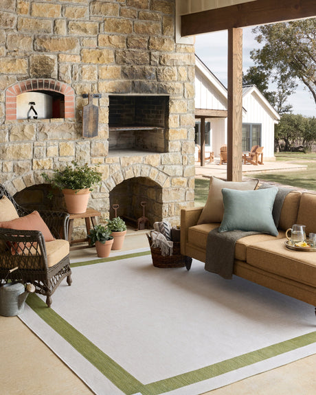 Easton Indoor/Outdoor Green/Ivory Rug Area Rug