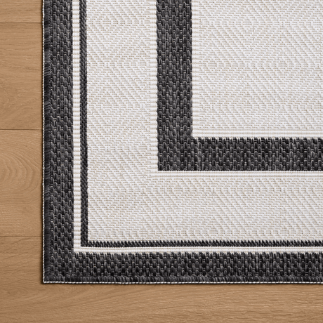 Easton Indoor/Outdoor Onyx/Ivory Rug Outdoor Rugs