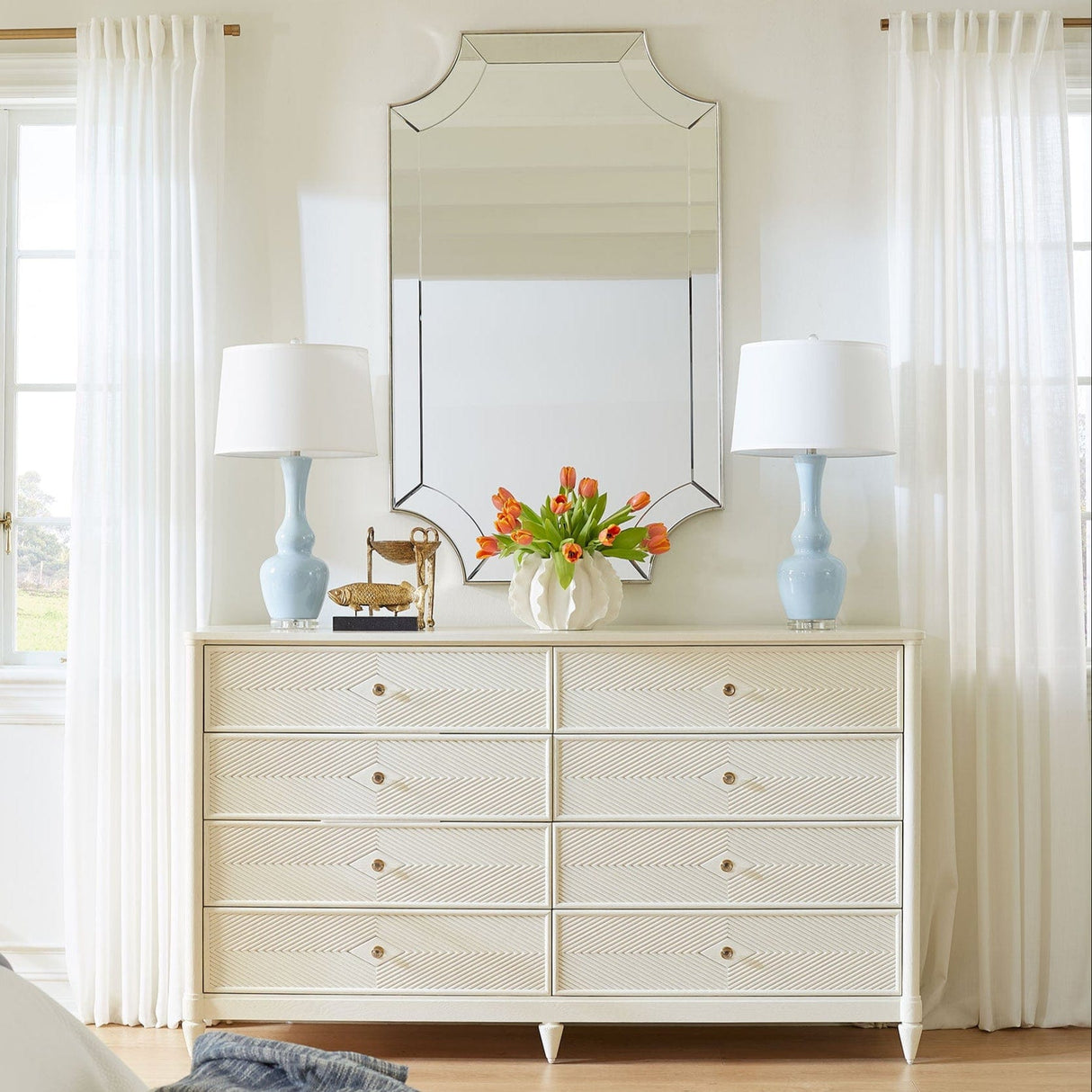 Felicity 8-Drawer Dresser FEL-250-950-884