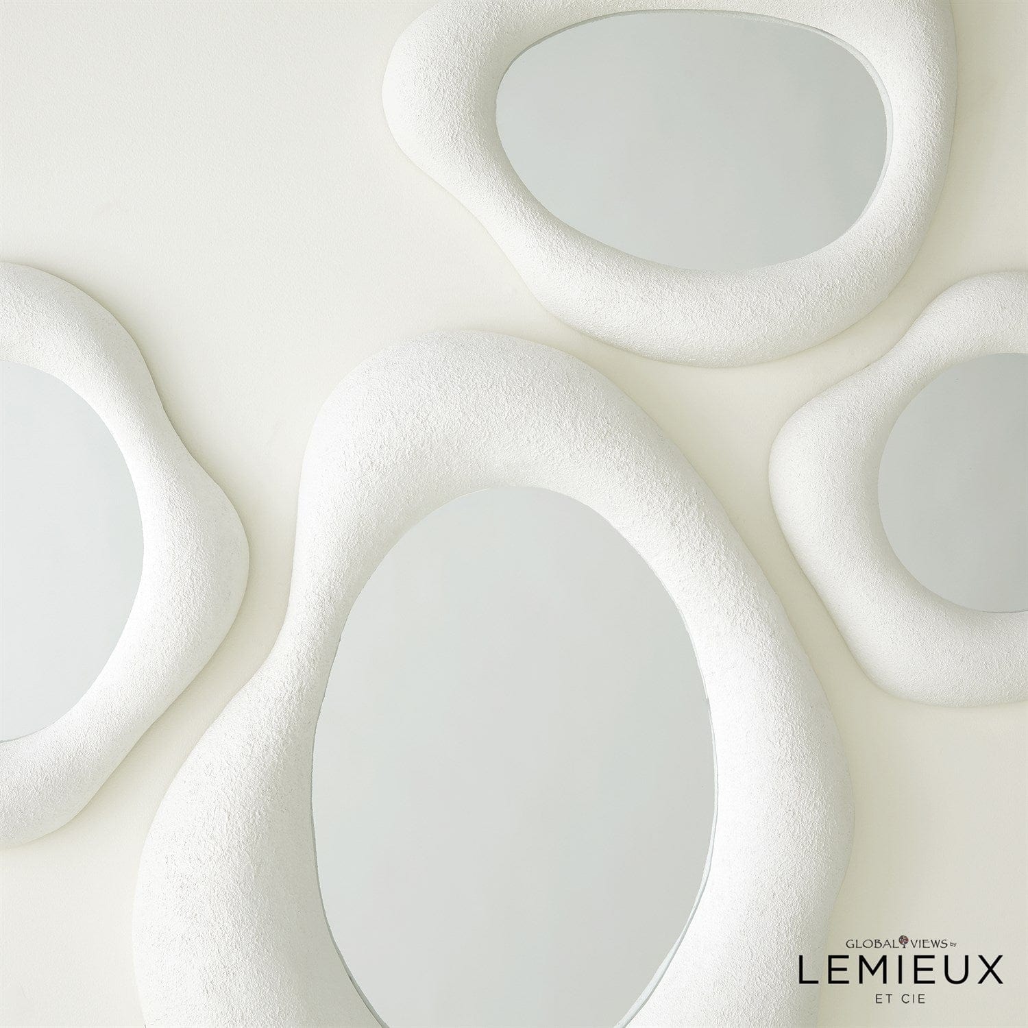 Amorphous Mirror – Meadow Blu