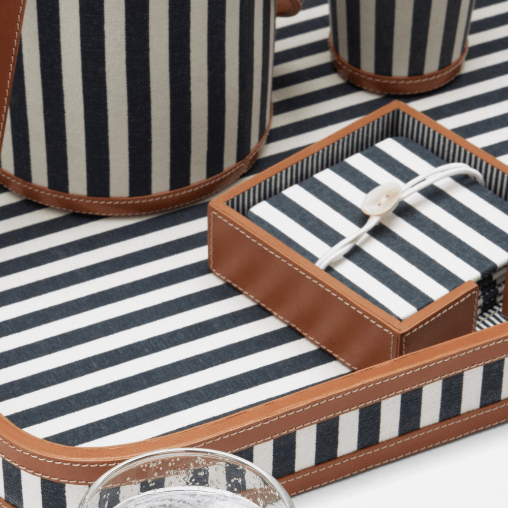 Hamilton Collection Drinkware