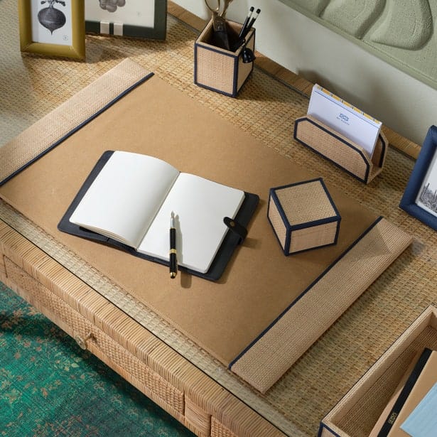 Hanford Accessory Set Table Accessories