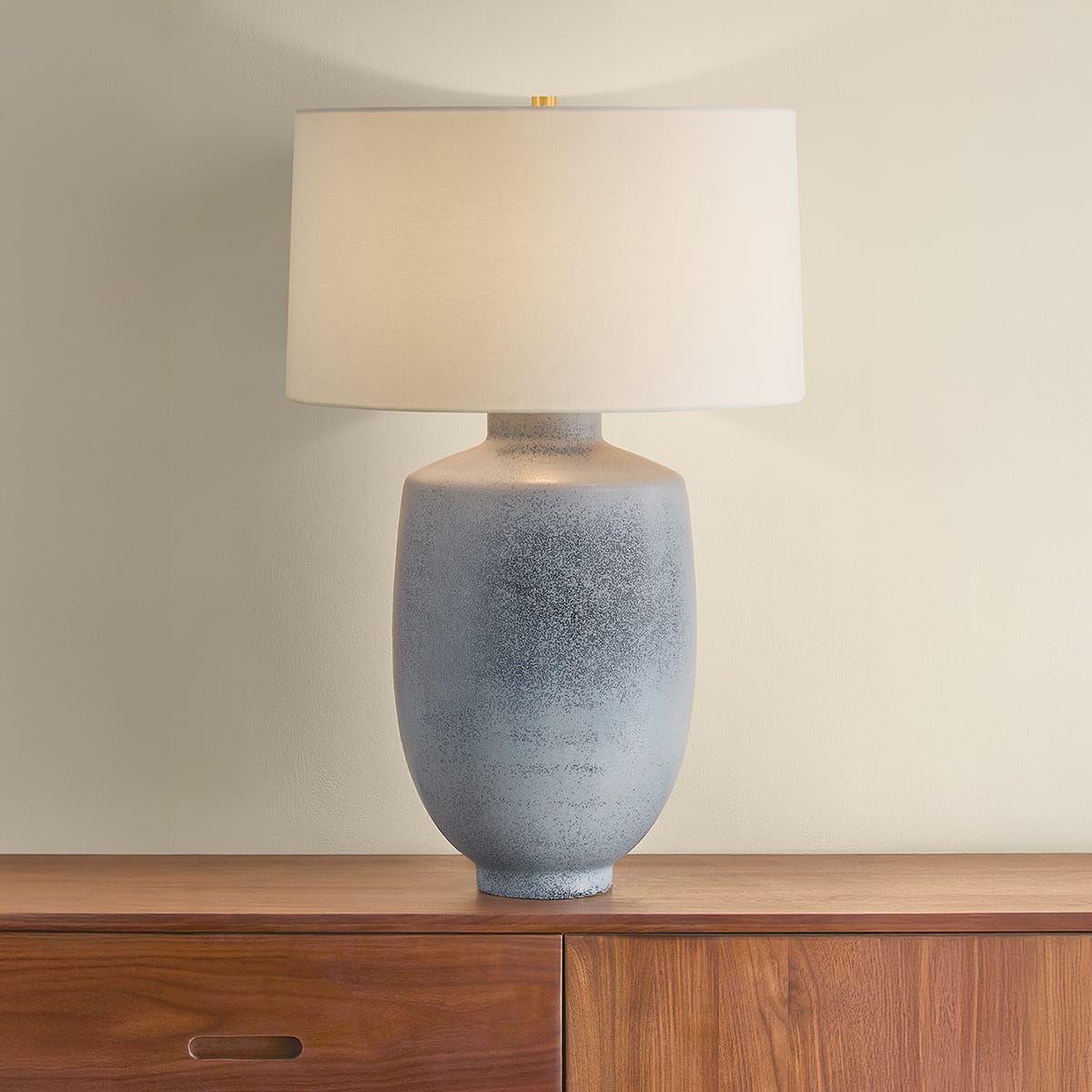 Hensonville Table Lamp Table + Desk Lamps L2551-AGB/CON 197292789635